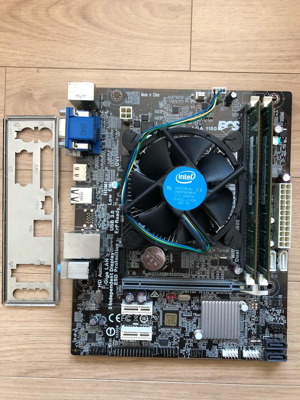 ECS H81H3-M7 + intel G3260 + DDR3 6GB