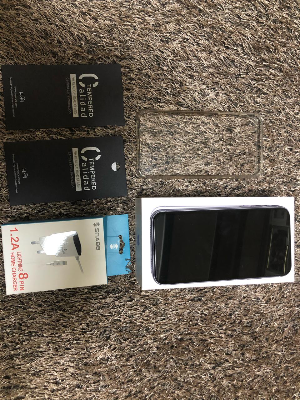 새상품급 아이폰11 64기가 퍼플색