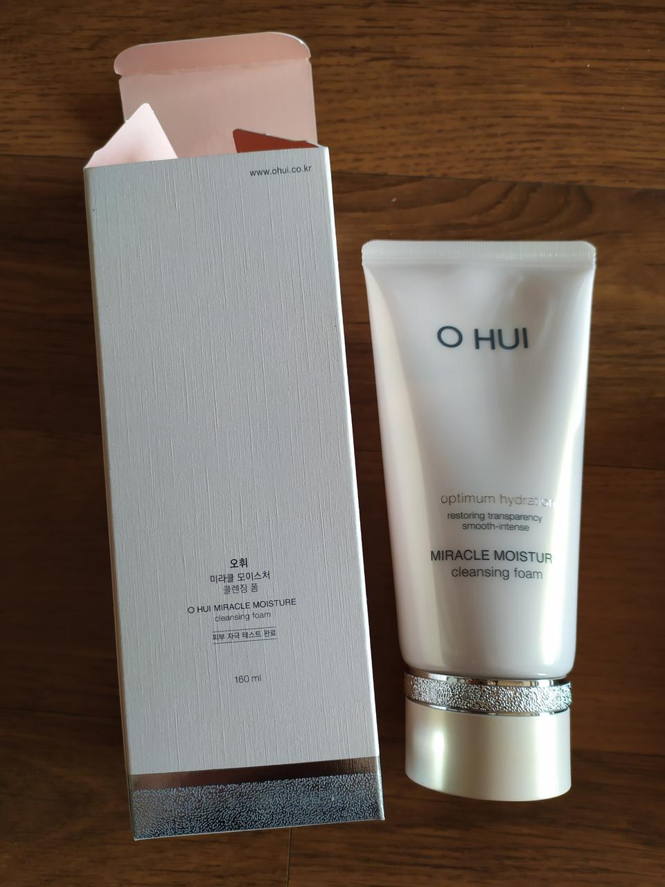 오휘 미라클 모이스처 클렌징폼