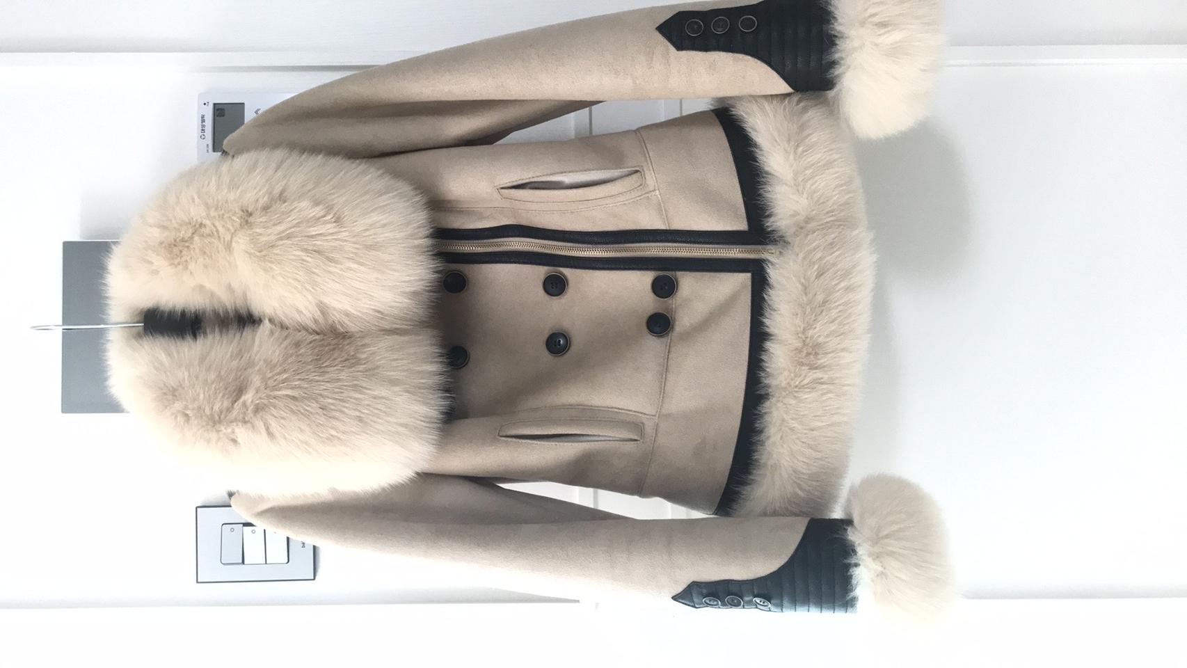 에고이스트 숏 폭스 무스탕