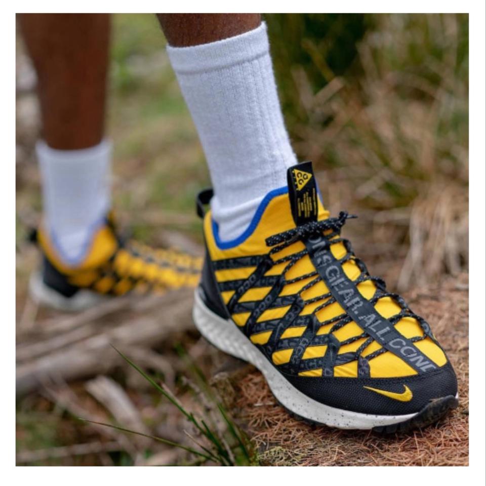 여성 나이키 acg테라 230 새제품.