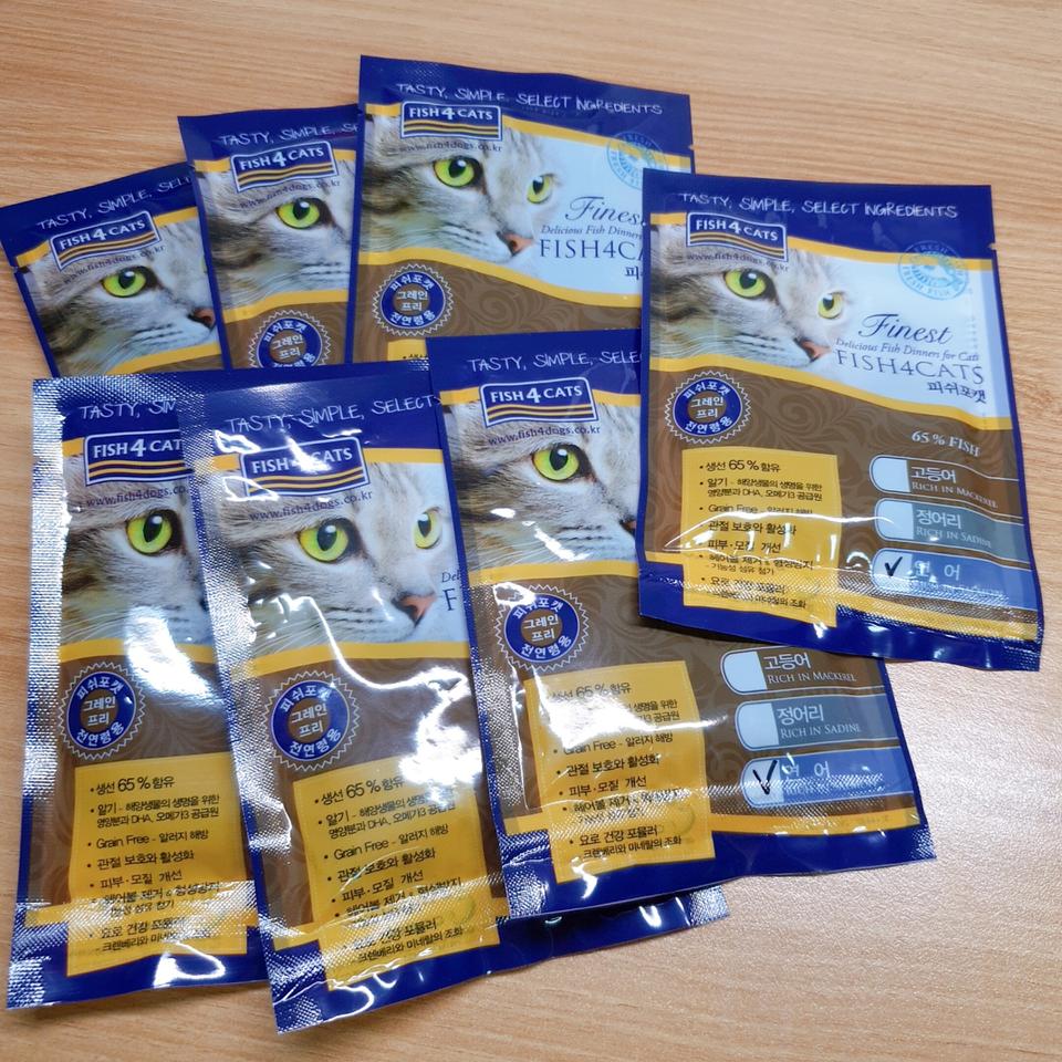 피쉬포켓연어 고양이 전연령사료 일괄 새상품