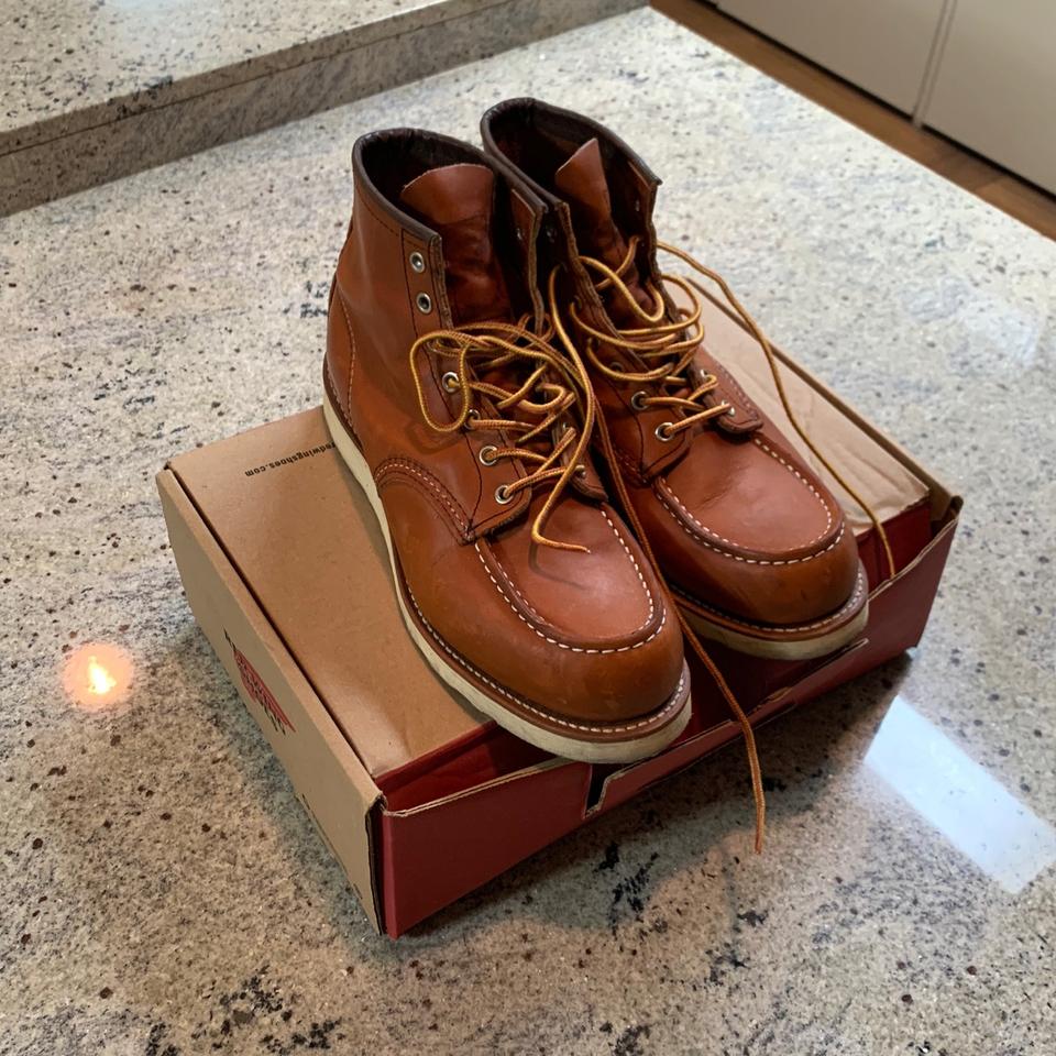 레드윙875 9.5E 275사이즈 판매합니다.