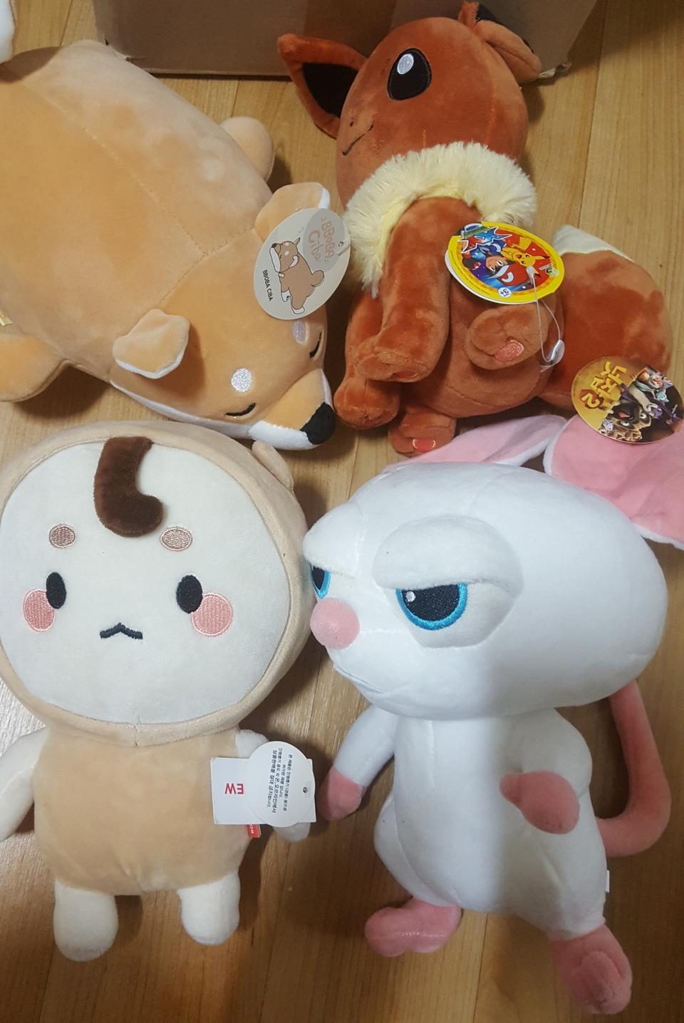 인형 9개 팔아요