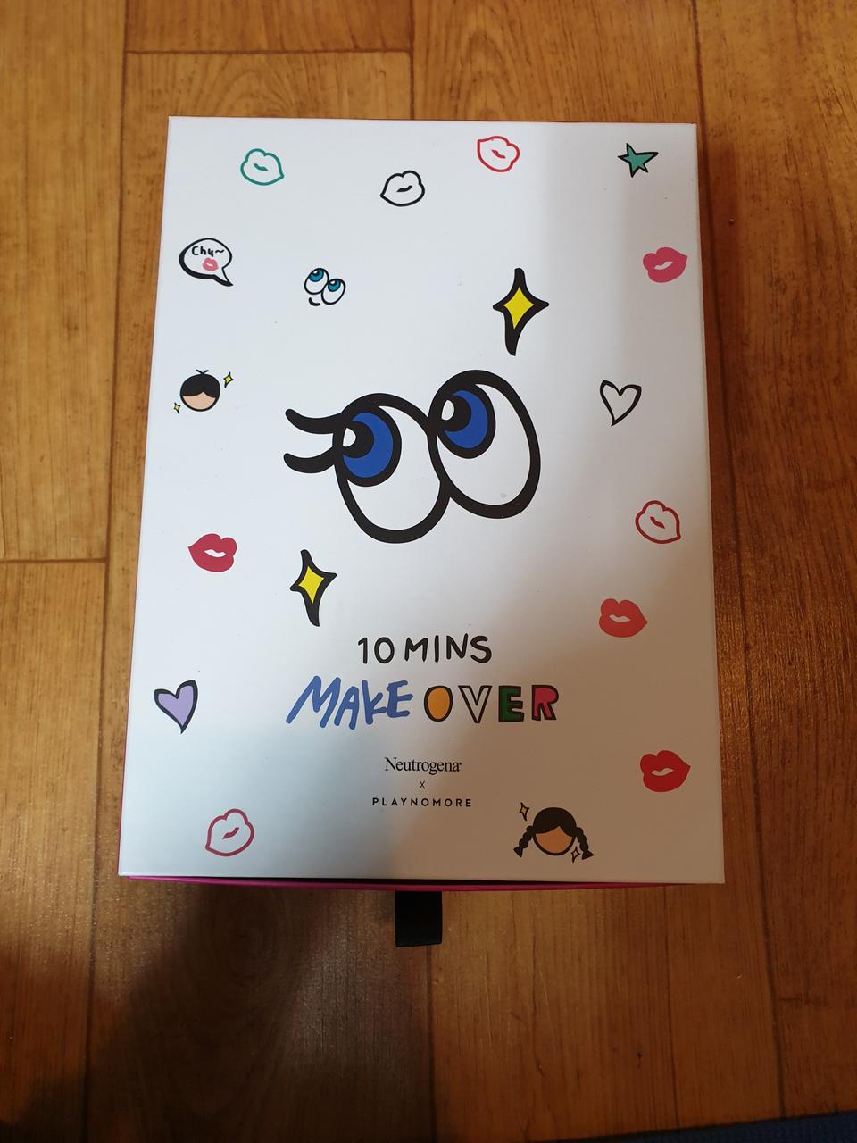 뉴트로지나 LED마스크 판매합니다^^