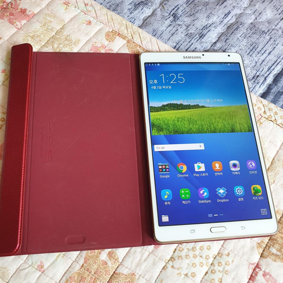 갤럭시 탭s 8.4  와이파이32기가. 택포15
