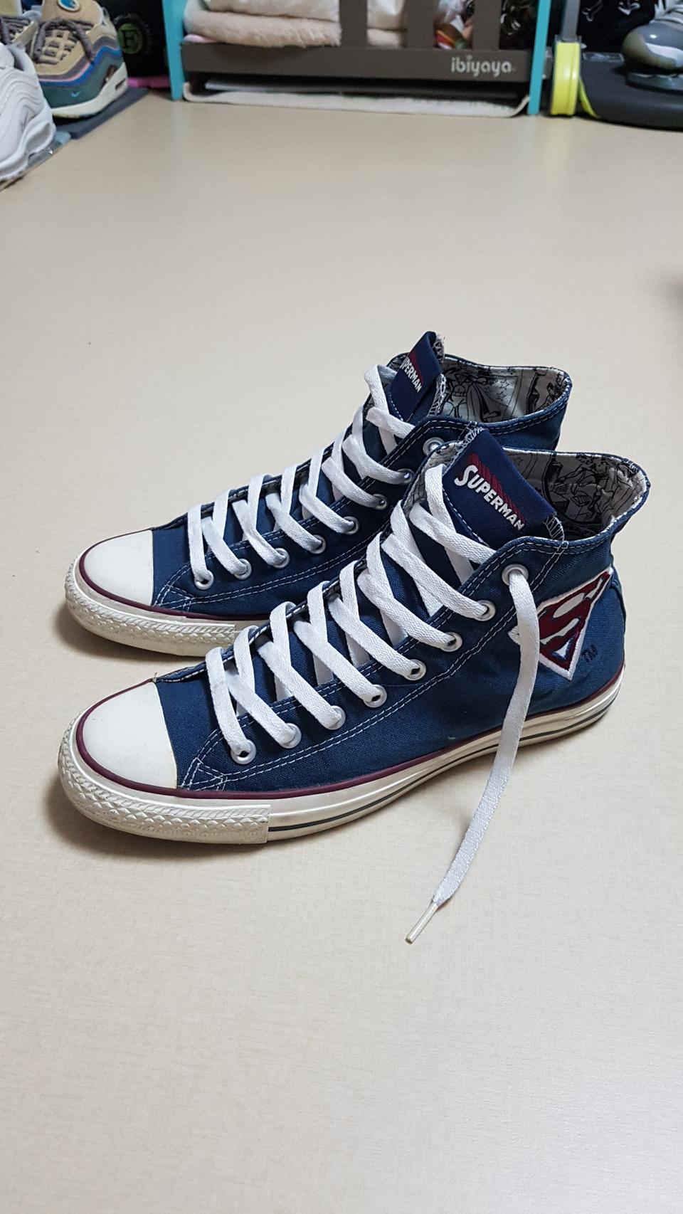 컨버스 올스타 슈퍼맨 270사이즈