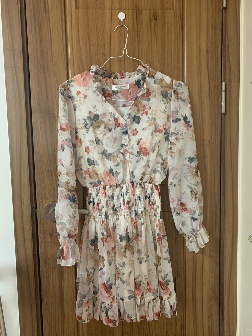 고퀄리티 플라워 원피스(착샷있음)