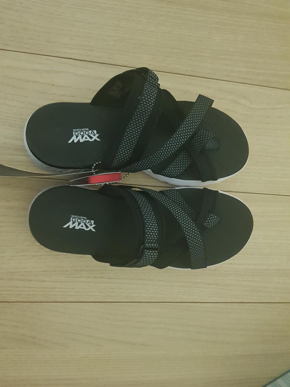 스케쳐스 샌들 230 새상품 운포2