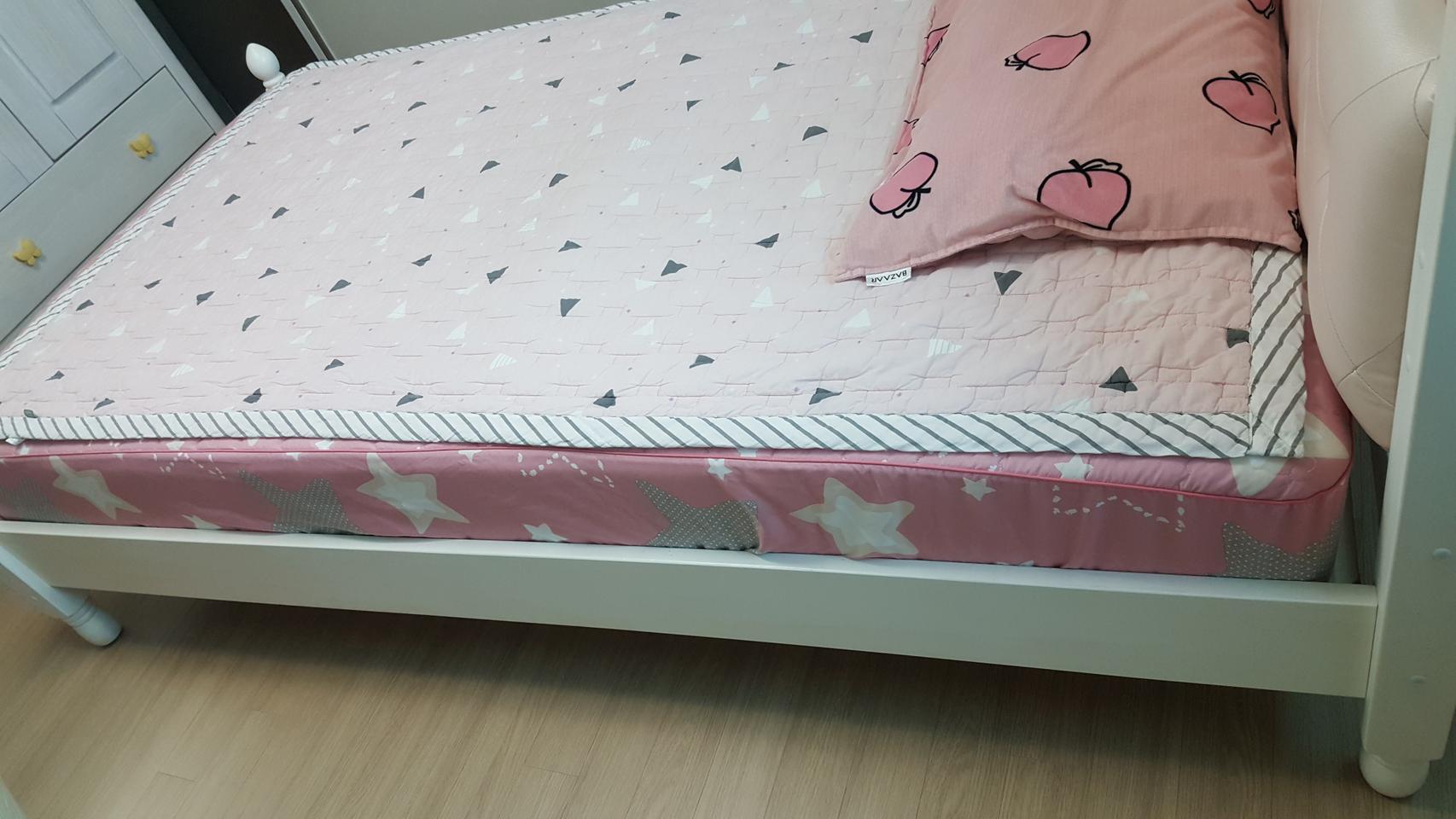 아이마루 가구 여아용 싱글침대 판매합니다.