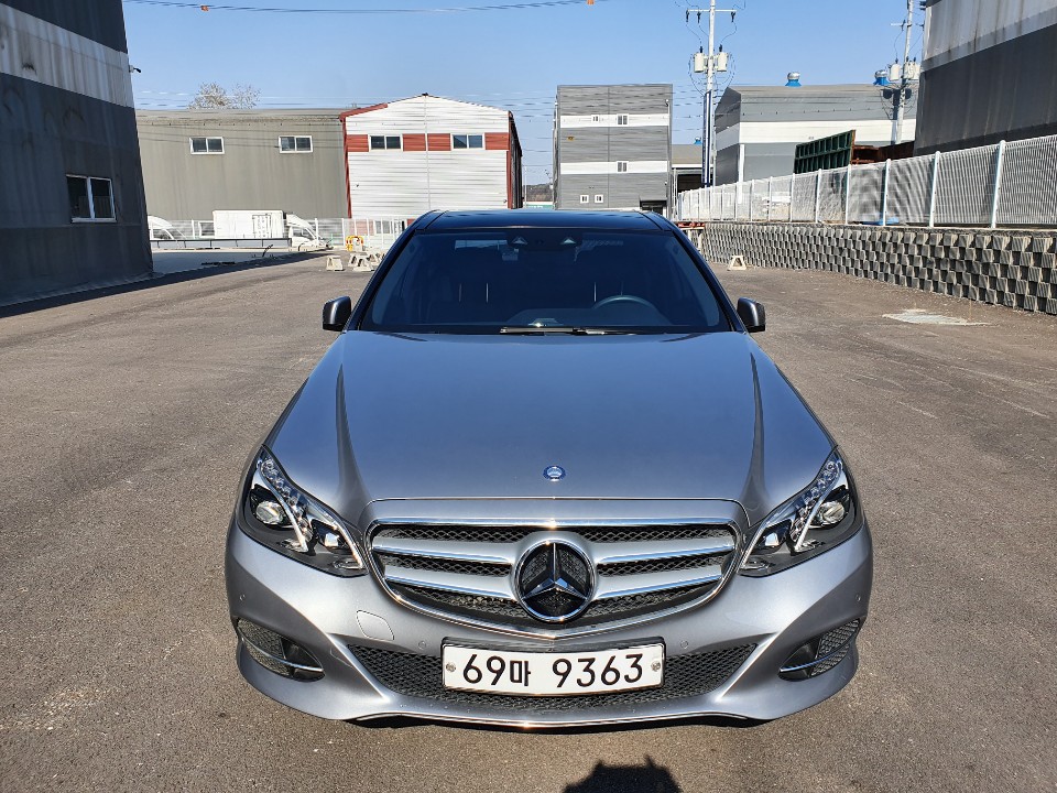 벤츠 E 클래스 E300