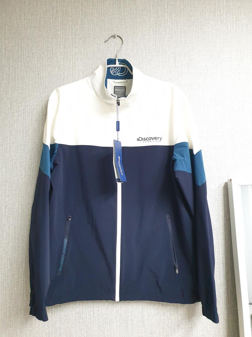 디스커버리 바람막이 새상품 남성100