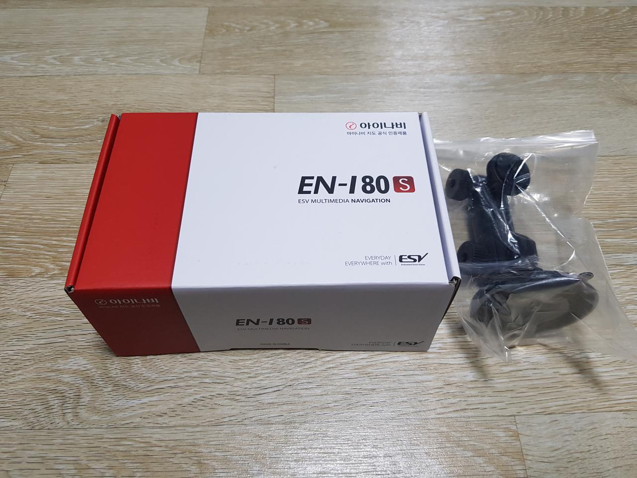 ESV en i80 en-i80s 아이나비 3D 8인치 네비게이션