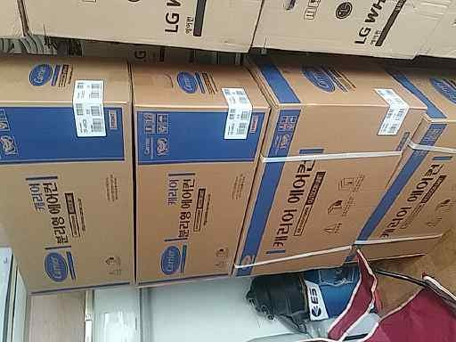 2021년식 캐리어CSF-A063CSI 6평형벽걸이에어컨 30만팝니다