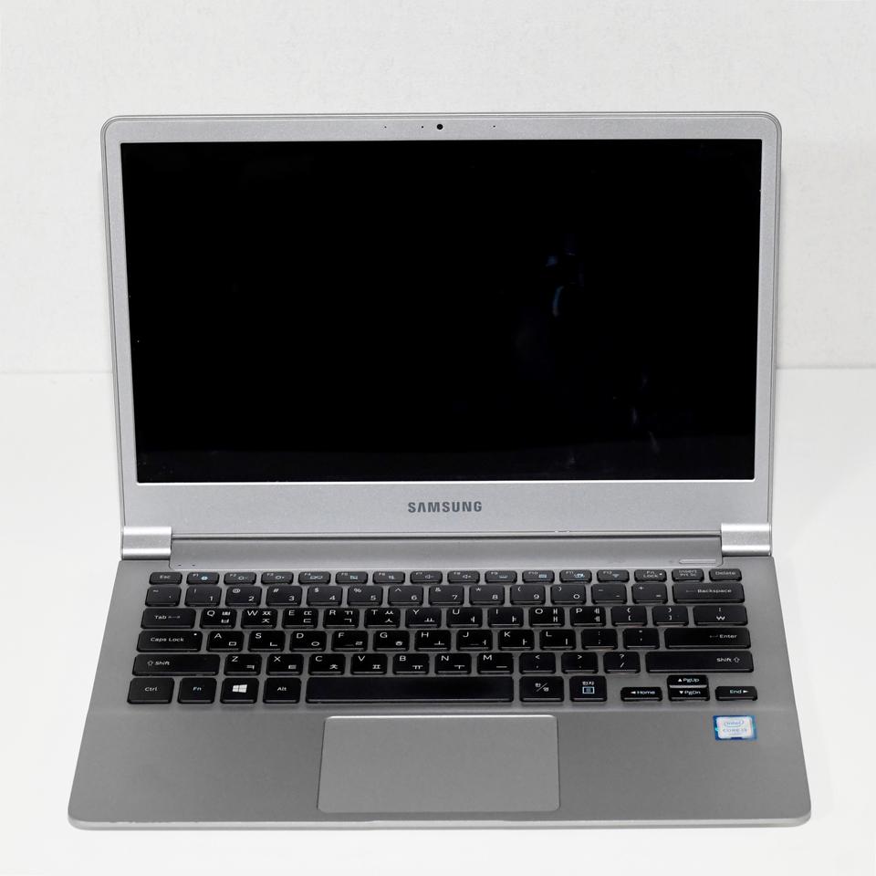 삼성 노트북9 metal 13인치 무게840g 노트북