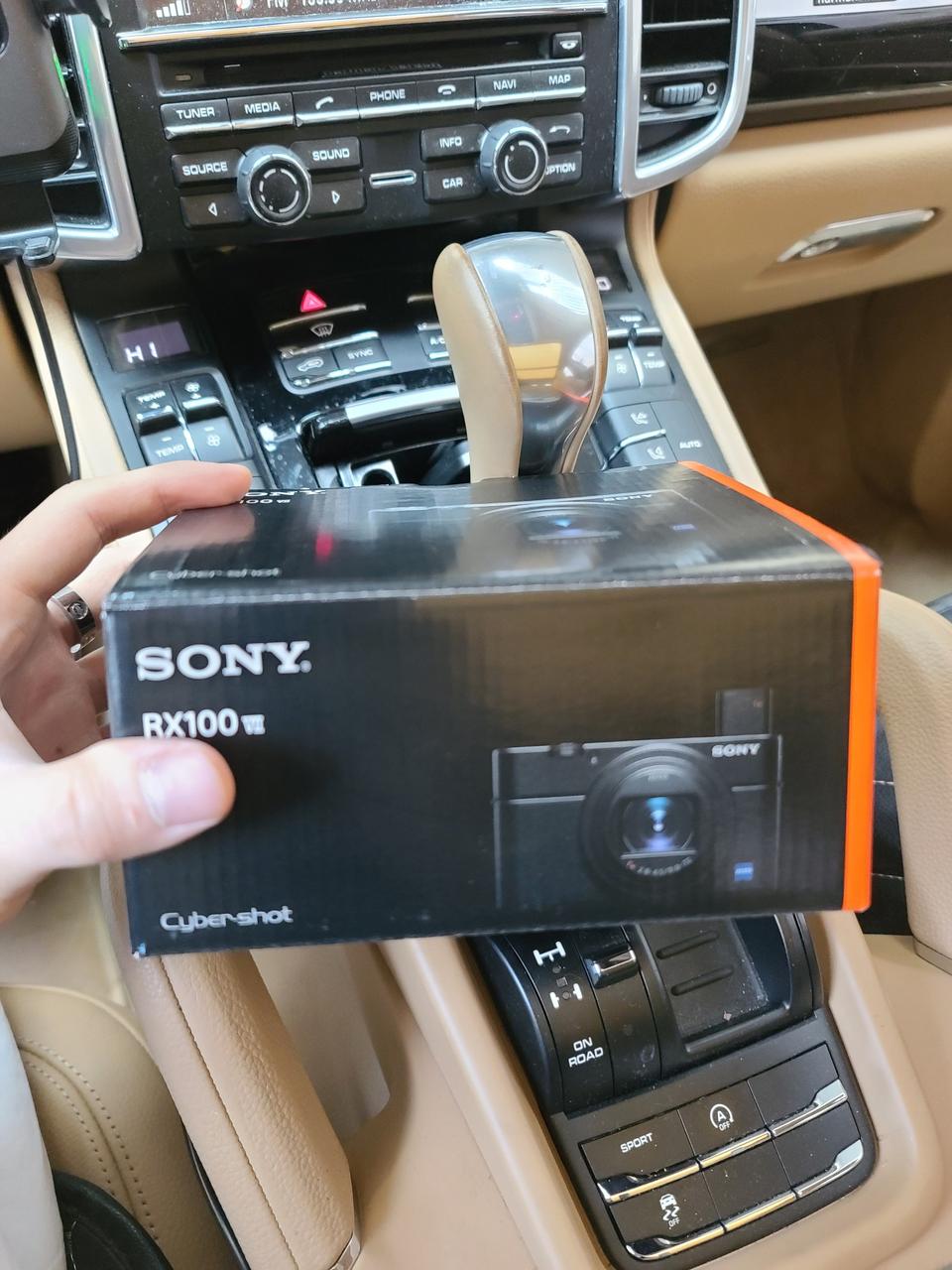 소니 rx100 m7 , 그립, 라이트 포함풀셋트 125 개봉후 사용적