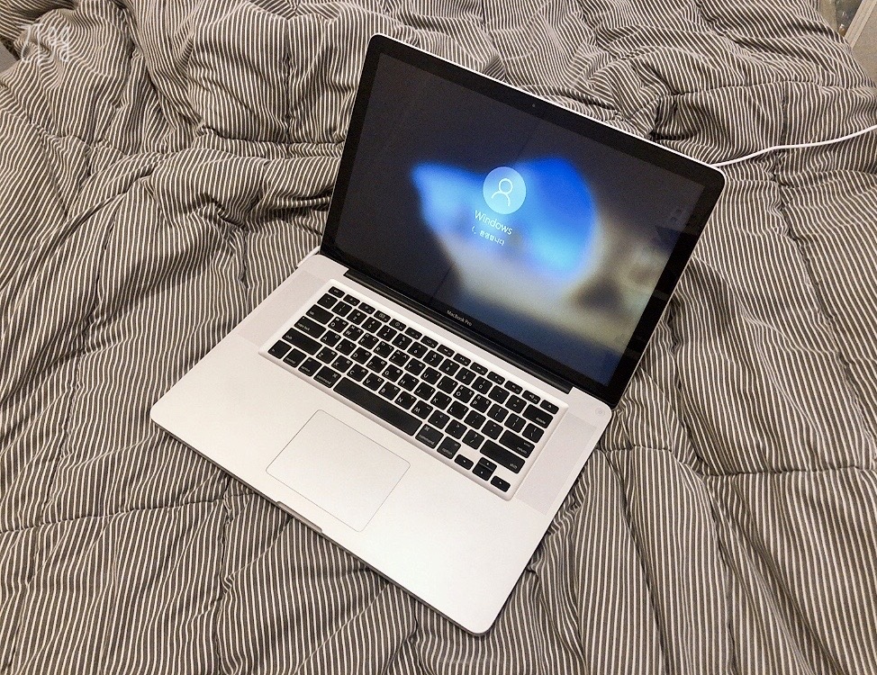 애플 15인치 맥북프로 2010 Mid.