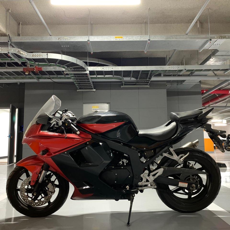 ★KR모터스 코멧125 13년식★