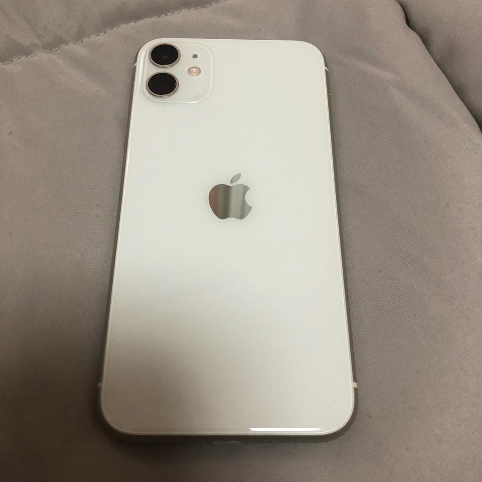 아이폰11 화이트 64GB