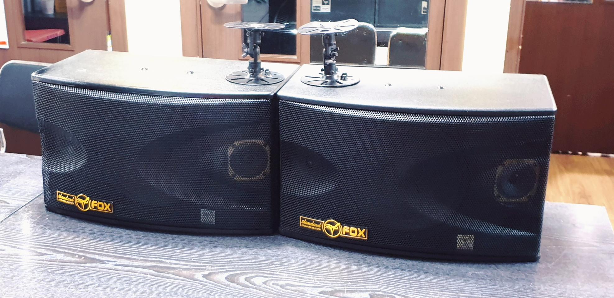노래방스피커중고 FOX SF 70 10인치 300W 스피커