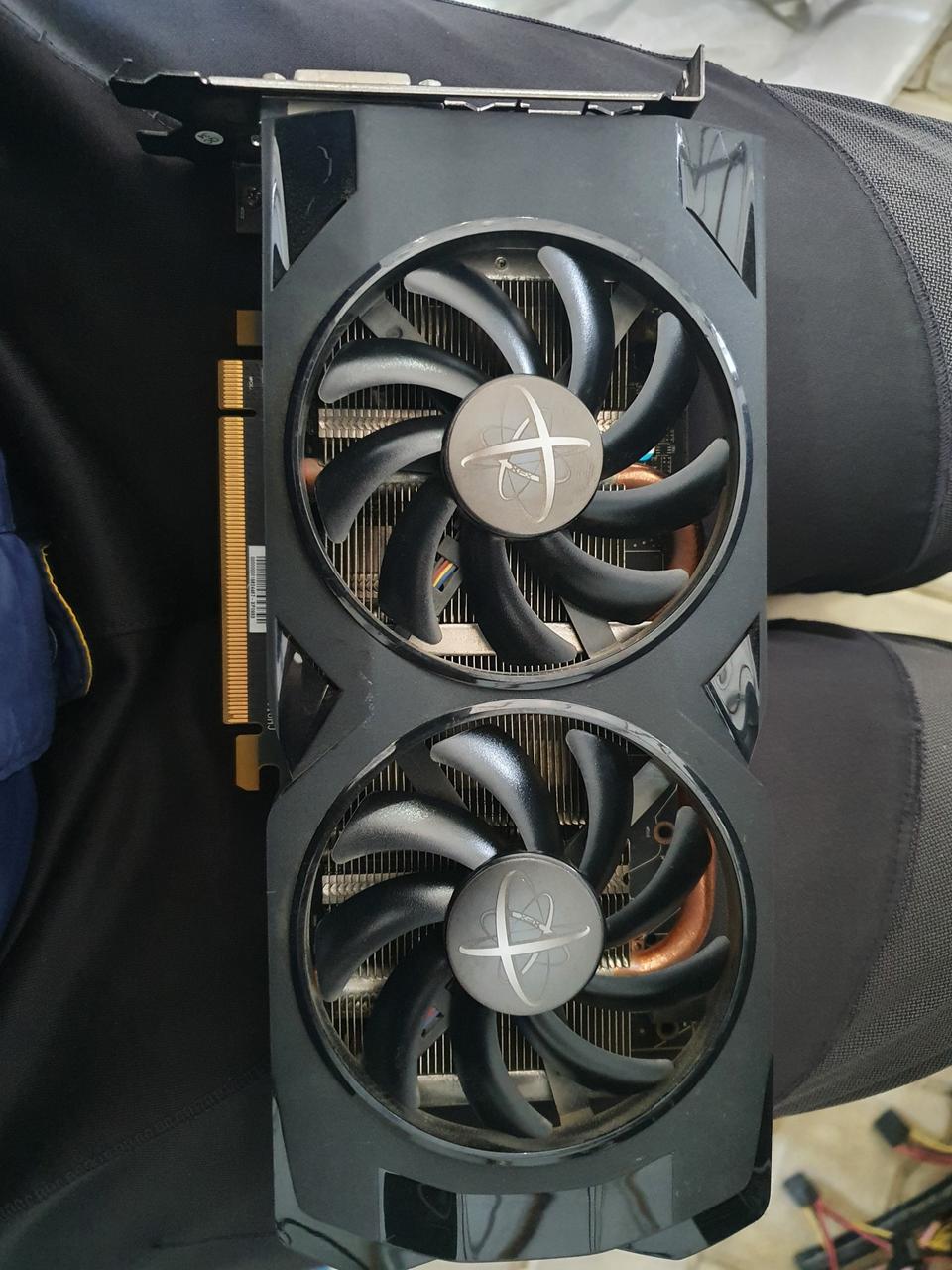 RX570(GTX1060 동급) 택포 6만원에 싸게급처합니다