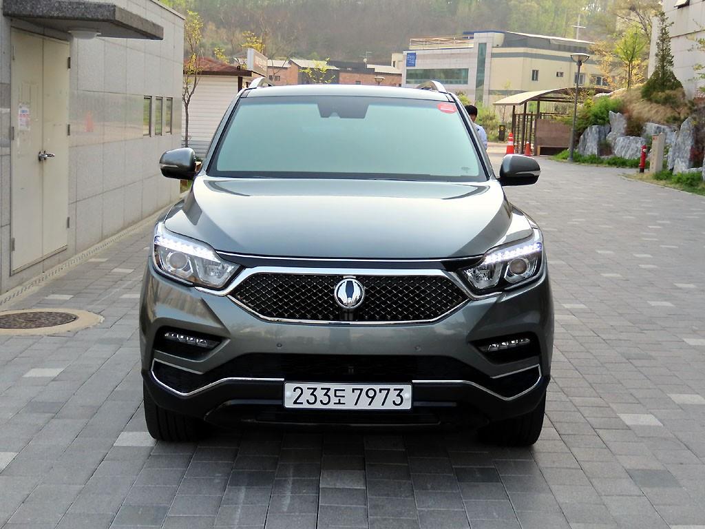 쌍용 G4 렉스턴 7인승 디젤 2.2 2WD 유라시아 에디션