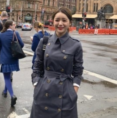 마리마켓트렌치코트