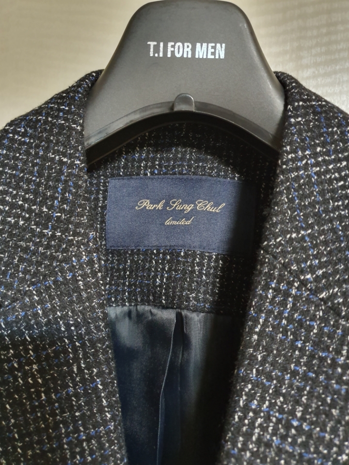 남성 프리미엄 수트 XESS