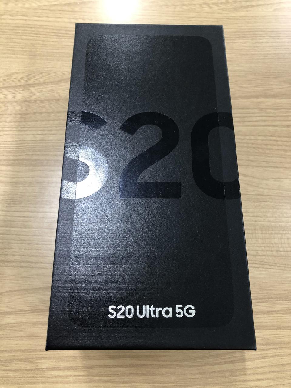 갤럭시 S20울트라 코스믹 블랙 풀박스 SS급 정상해지 판매합니다. G988