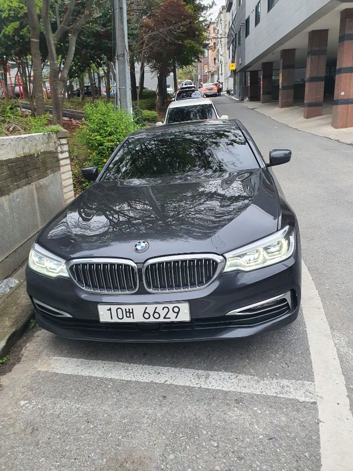BMW 5시리즈 520d 세단 럭셔리 플러스