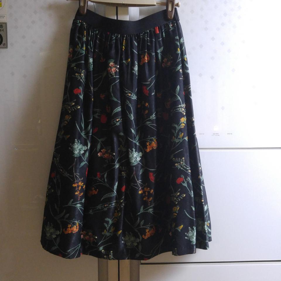 (새상품) 플라워 플레어 스커트