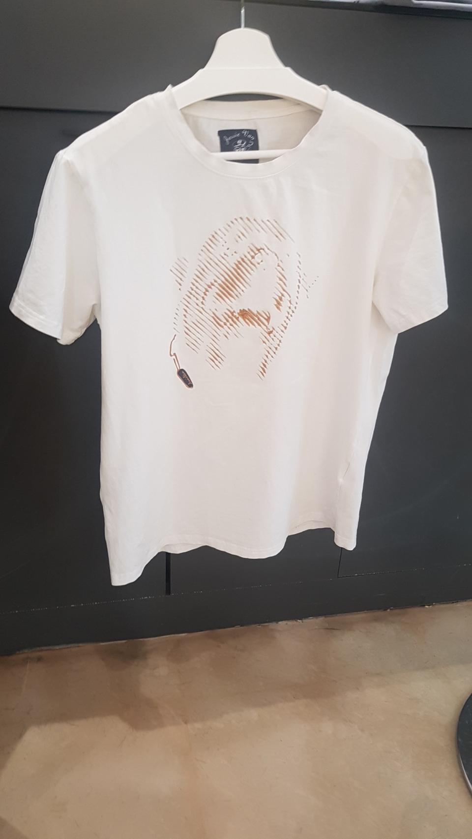 엘가노벰버 반팔티105사이즈