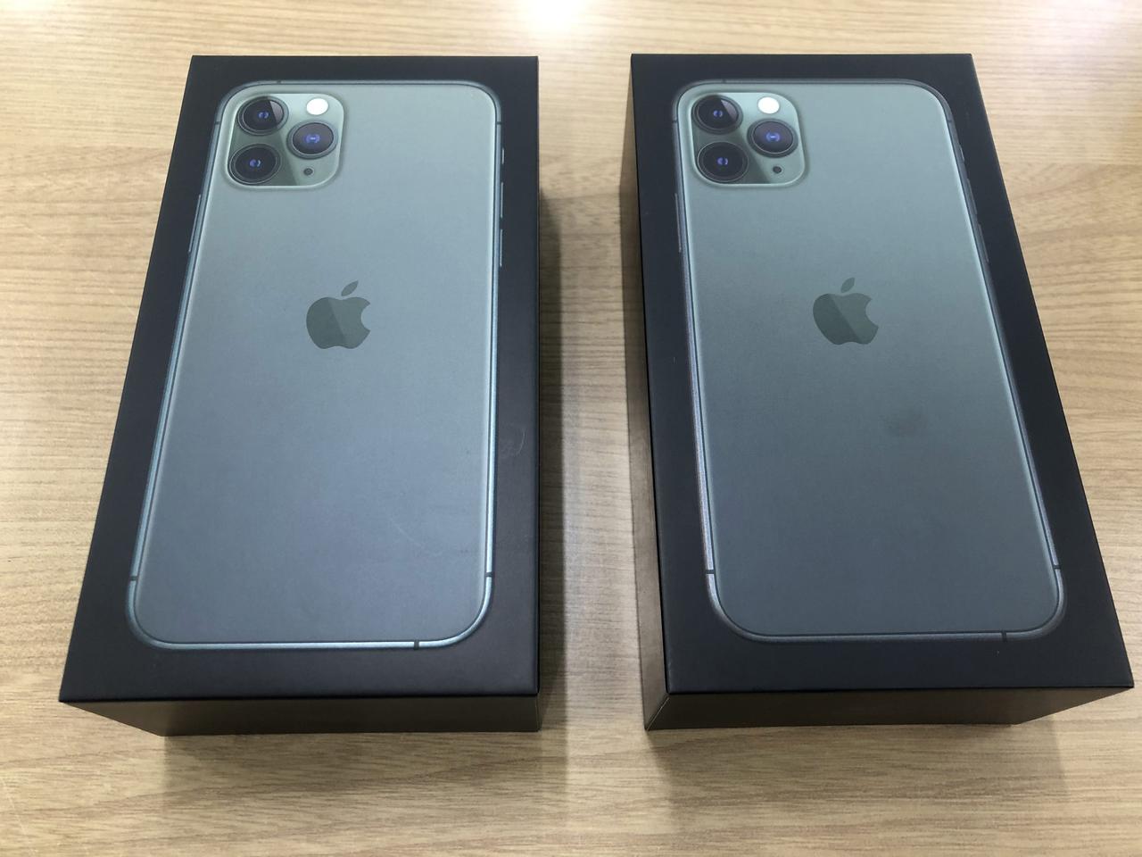 아이폰11프로 그린 64G 자급제 새상품 판매합니다.