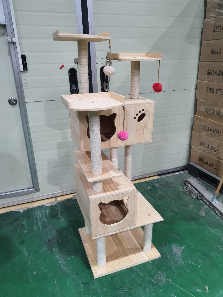 원목 캣타워 대형 미사용 제품 싸게팝니다 두종류 