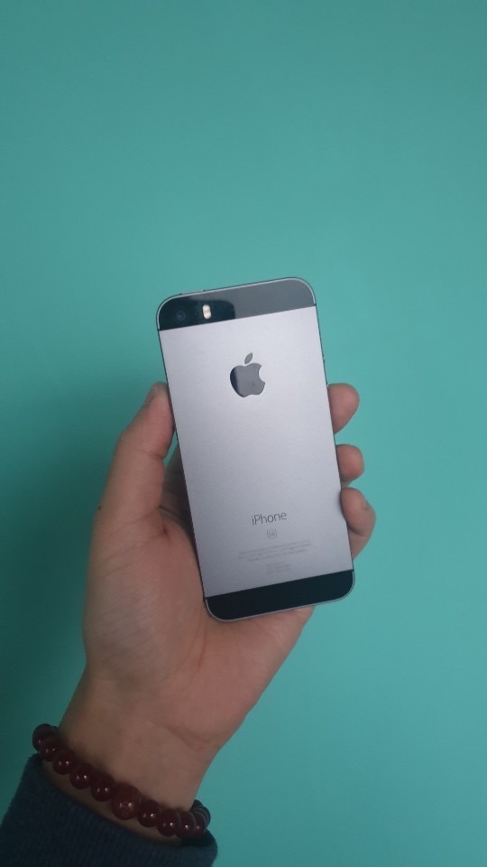 아이폰 se 64G 스페이스그레이