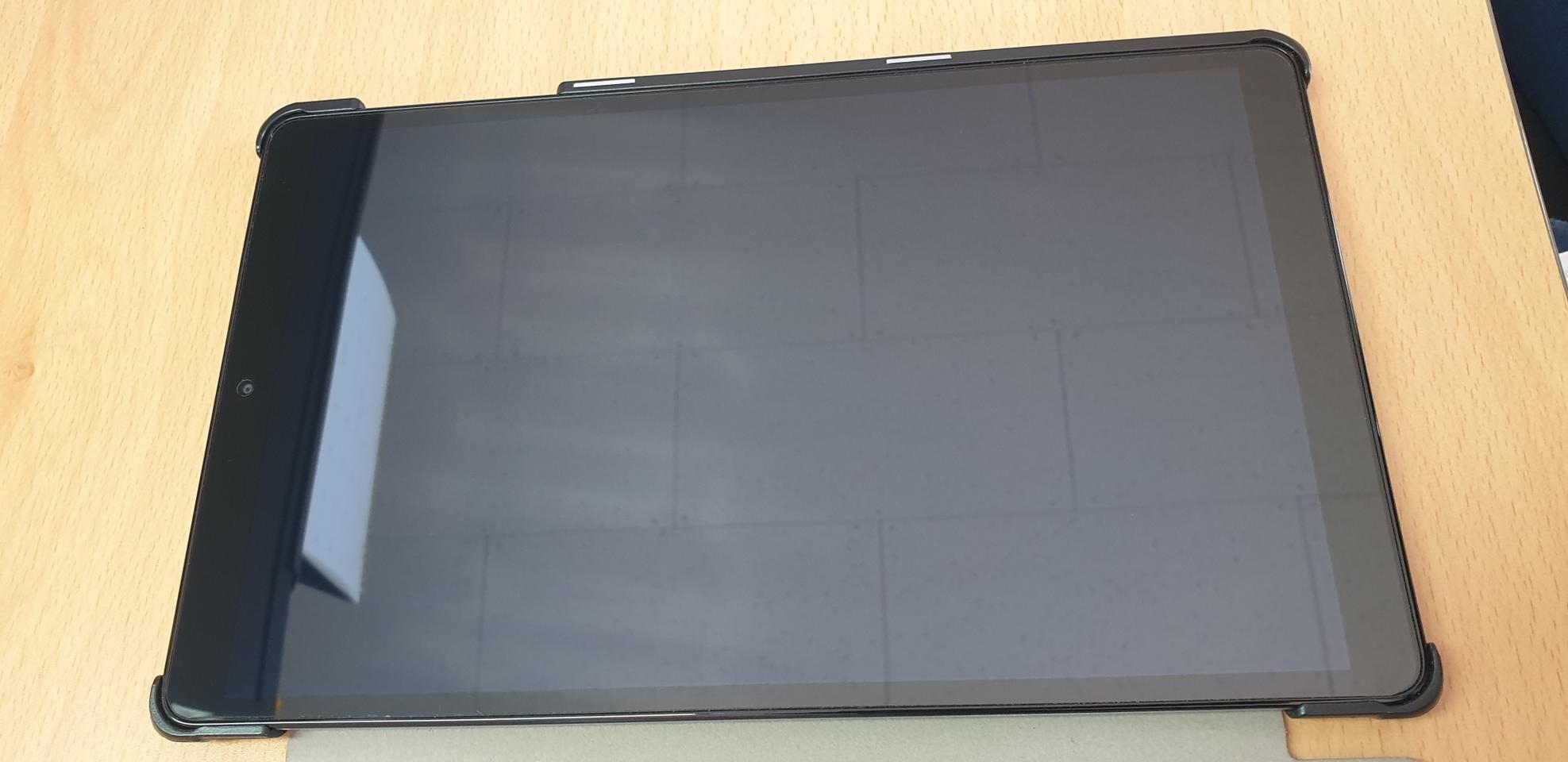 갤럭시탭A 10.1 (sm-t515) 2019팝니다.