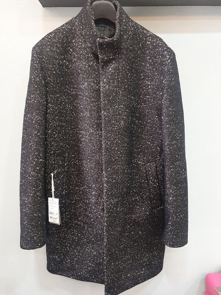 추가10%할인 ☆☆ 캘빈클라인 패턴하이넥 코트(유럽사이즈 50)