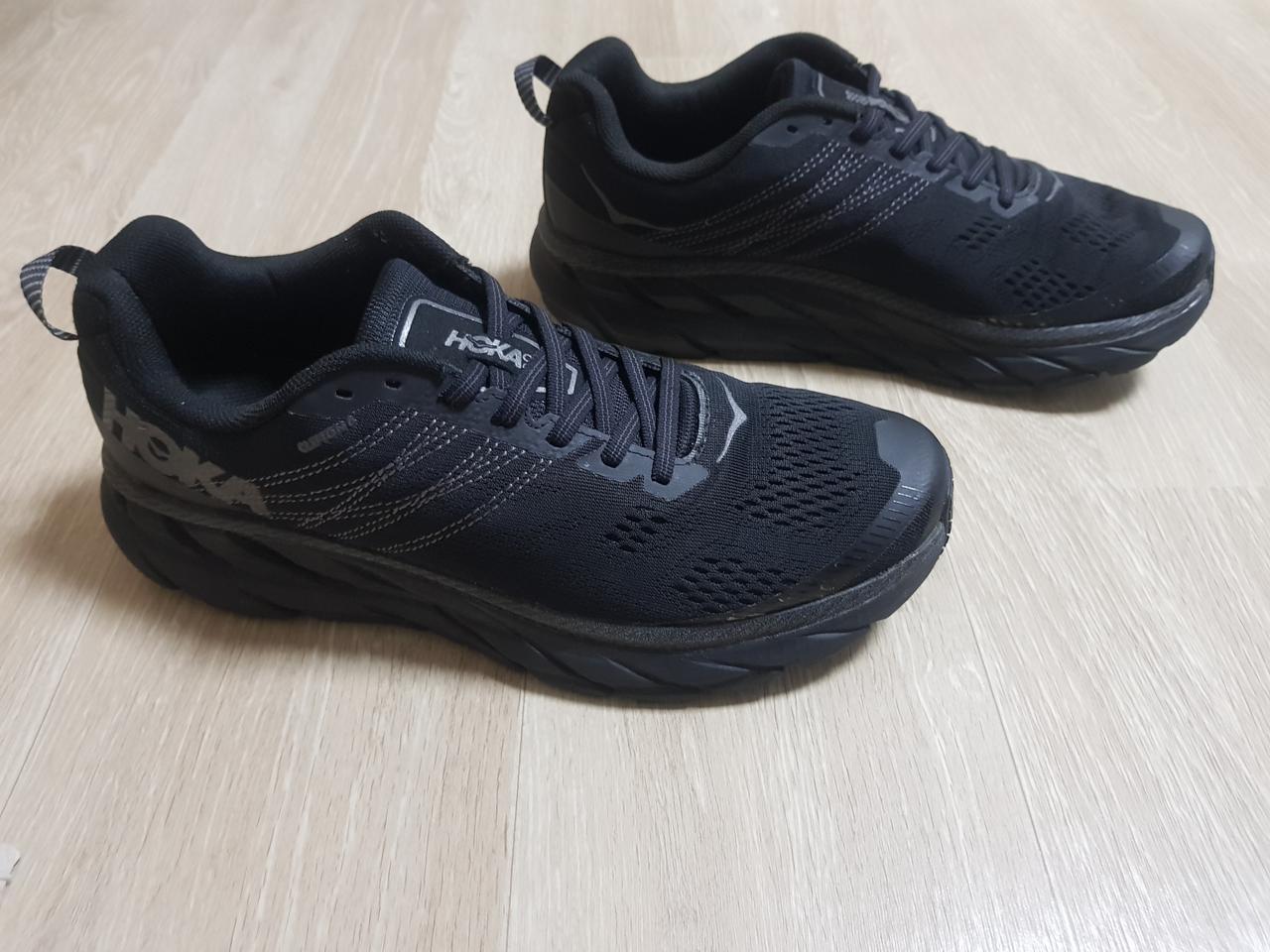 호카오네오네 클리프톤6 265사이즈 255 260사이즈