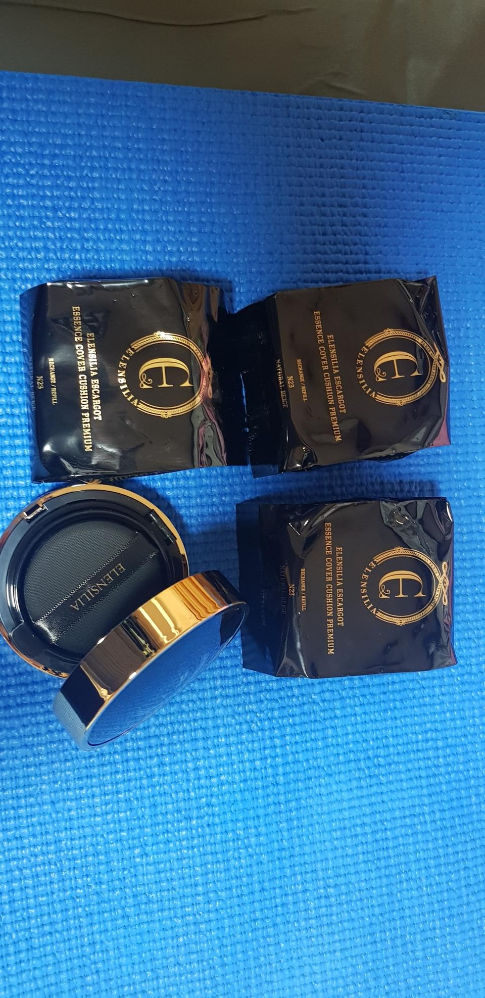 엘렌실라 에스카르고 에센스 커버 쿠션 프리미엄