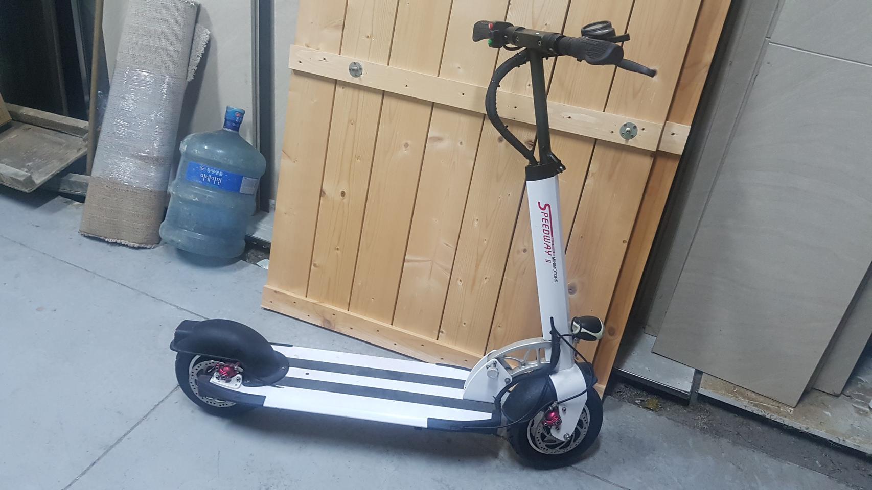 전동킥보드 스피드웨이2