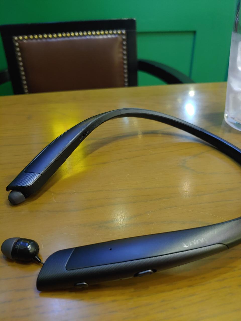 HBS-1700 LG 블루투스 넥밴드