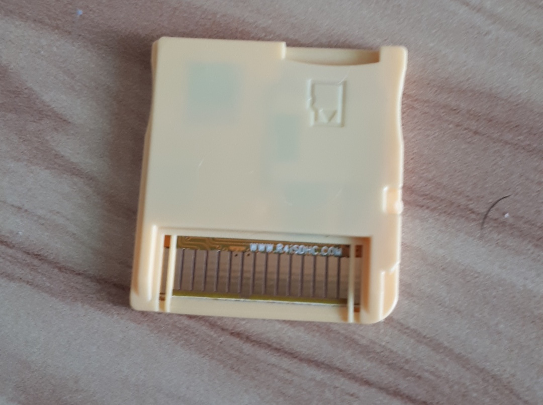 ds dsi 2ds 3ds칩 메모리16G판매 2개