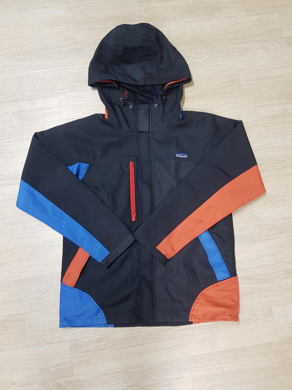 파타고니아 바람막이