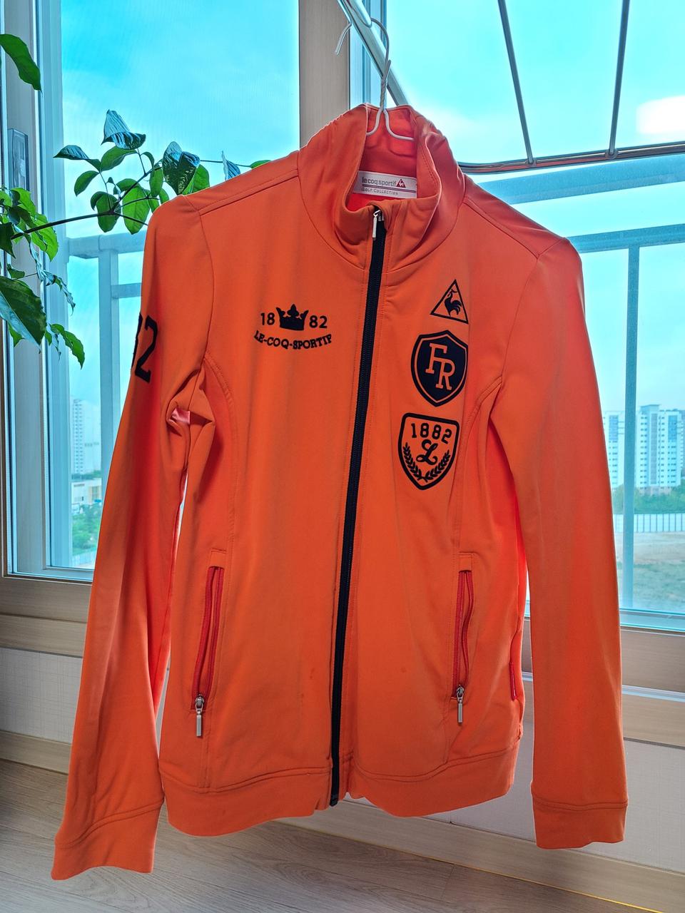 골프웨어( 거의 미착용)