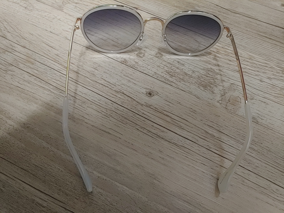 <새제품> 예쁜 패션 선글라스