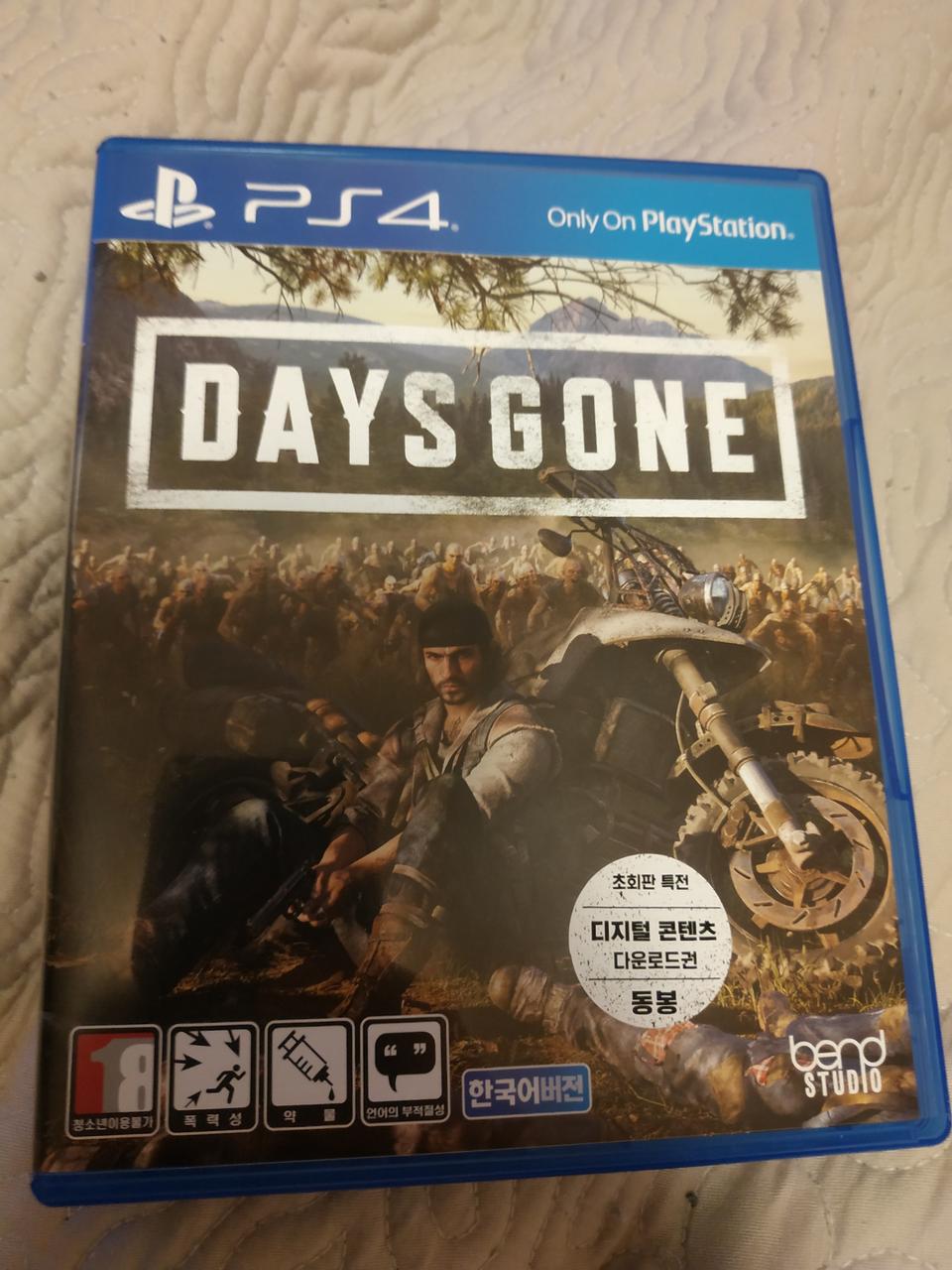 모자포함 데이즈곤 ps4 타이틀 플스 팝니다 서울 택배가능