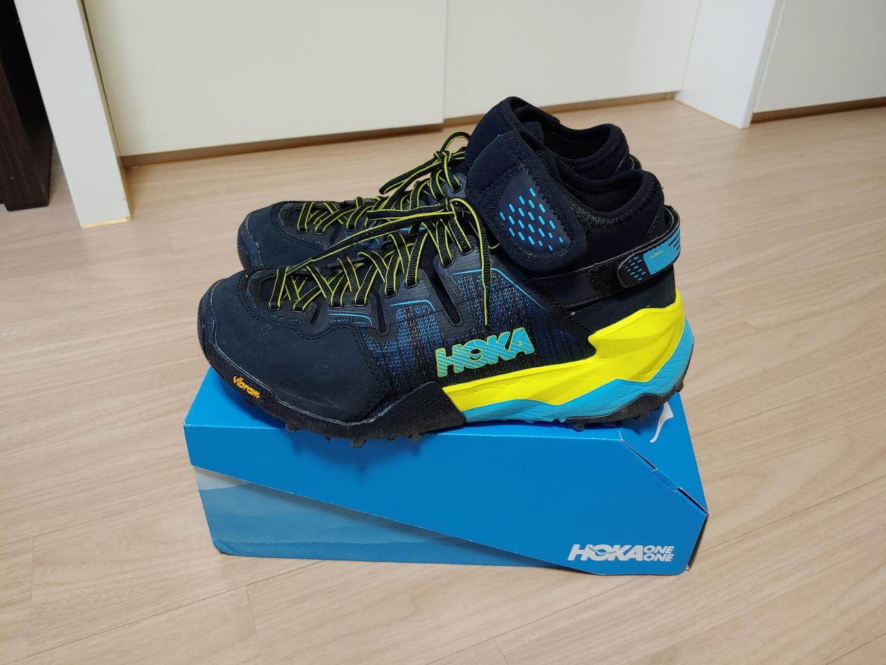 호카오네오네 아킬리 265mm