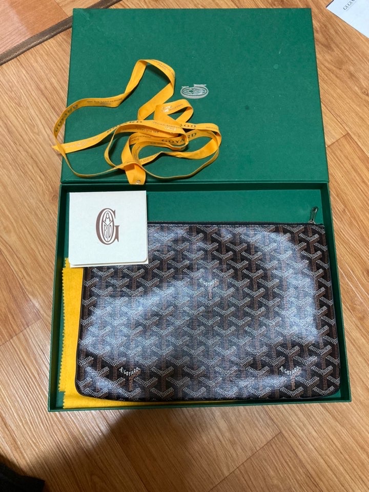 고야드 클러치백