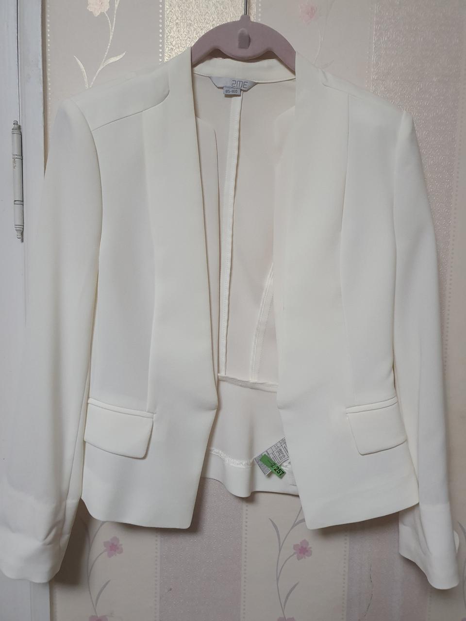 (사진촬영시한번착용)2ME 화이트 정장 자켓