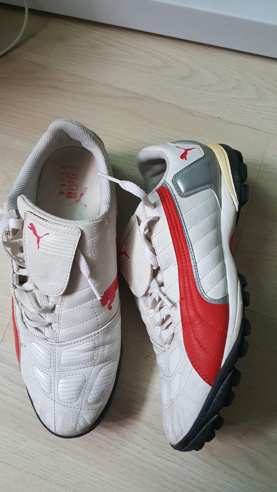 푸마 풋살화 축구화 275